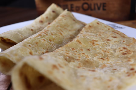 PIADINA CON OLIVA