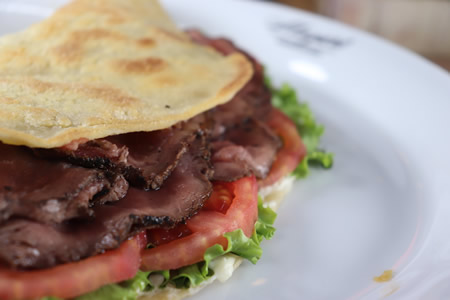 PIADINA ROAST BEEF